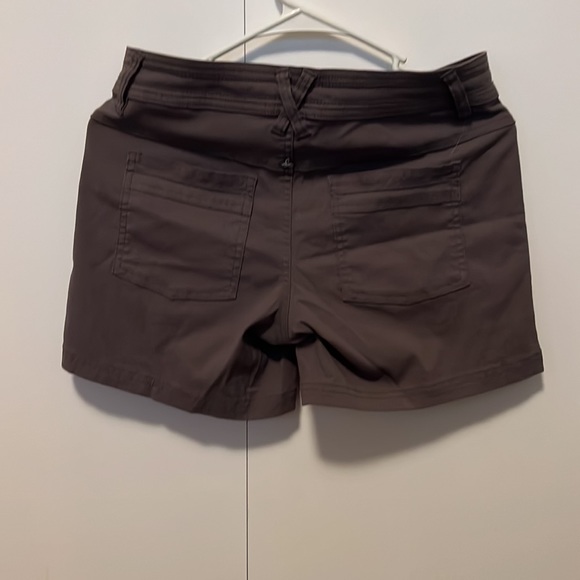 Prana size 2 Olivia Gray Hiking Shorts - Picture 2 of 2